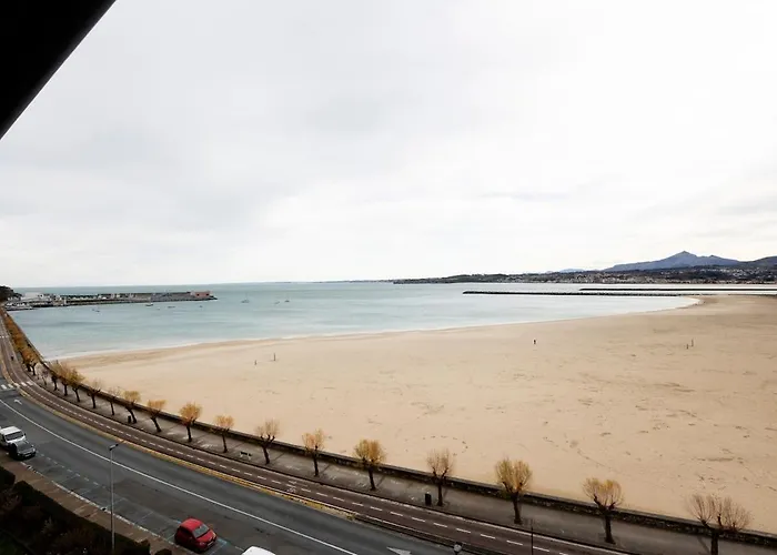 Itsas Aurre Basquenjoy 公寓 *